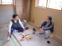 廣畑棟梁と休憩中