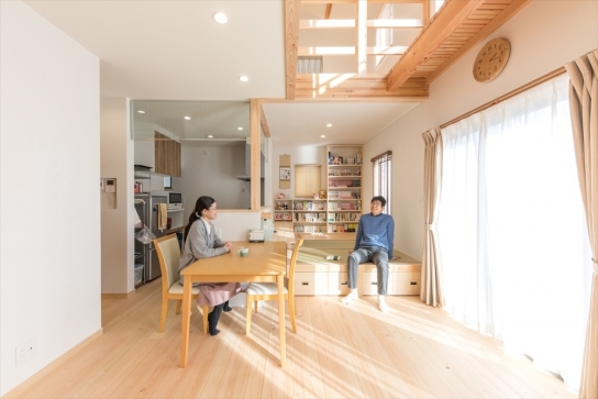 本のある暮らしを楽しむやすらぎの住まい		