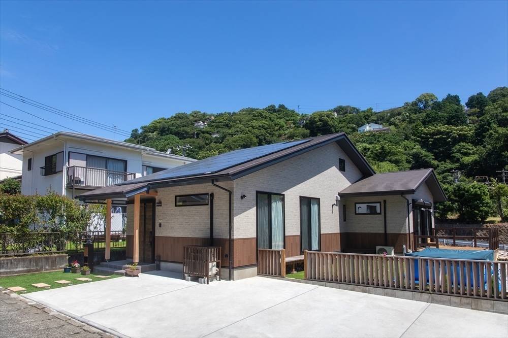 出会いは建築中の展示場！スタッフと意気投合 - お客様の声 土間のある