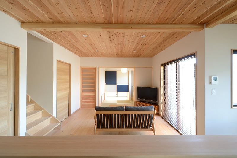 リビングに繋がる書斎のある家 施工事例 土間のある家の福工房 静岡 愛知 神奈川 埼玉の工務店