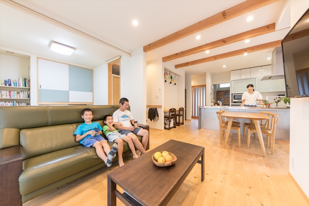 子育て世代の片付け上手になる住まい - 施工事例 土間のある家の福工房